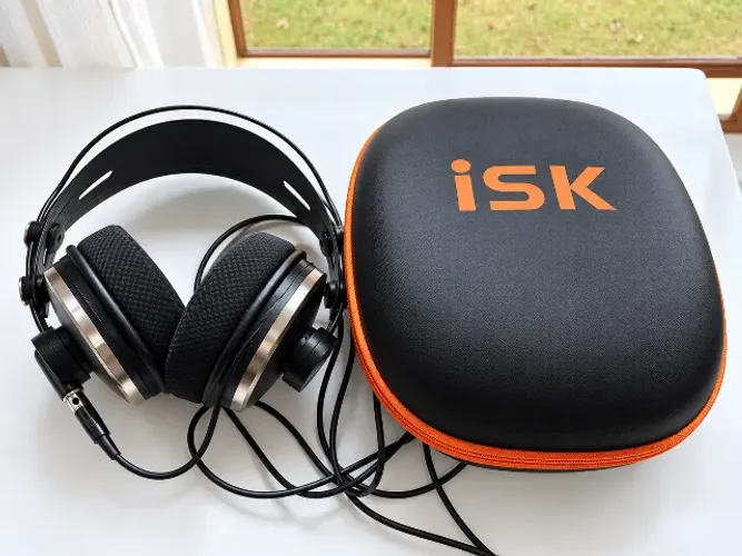 Fone iSK HD9999 Monitor Fechado + Estojo + Pads Novos e Extras