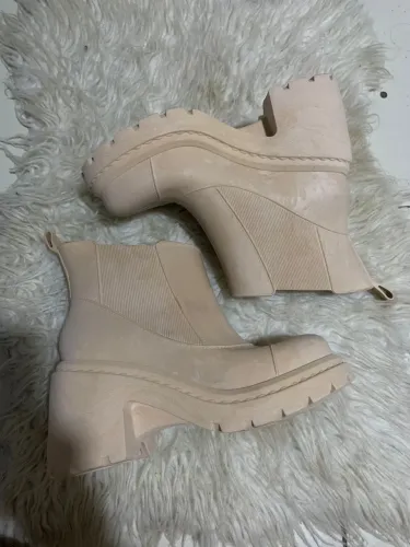 Sapato inspiração Melissa hot boot num 38/39 desapego 