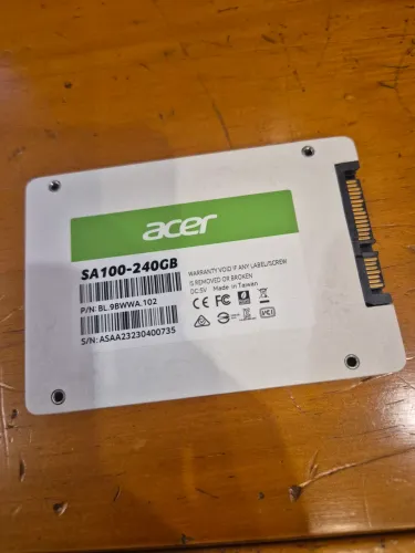 Ssd Acer sata 240GB saude 96%