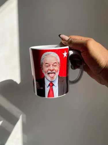Caneca Lula ou Bolsonaro 