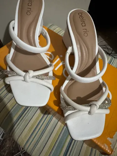Sapato de saltinho