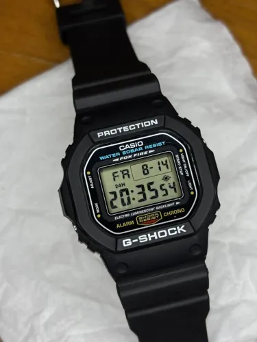Casio G-shock DW-5600E FOX FIRE