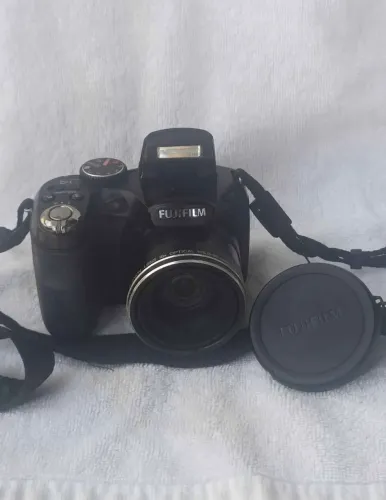 FAVOR LER ANÚNCIO... MÁQUINA FOTOGRÁFICA FUJIFILM 