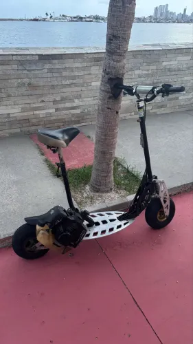 Patinete MOTORK a gasolina