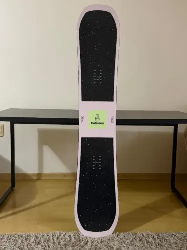 Snowboard Bataleon Blow 151cm 2024