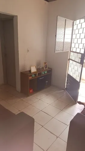 Casa à venda no Clima Bom I - 2 quartos, quintal - terreno 6×10