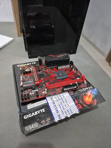 Placa mãe b450m gaming gigabyte 