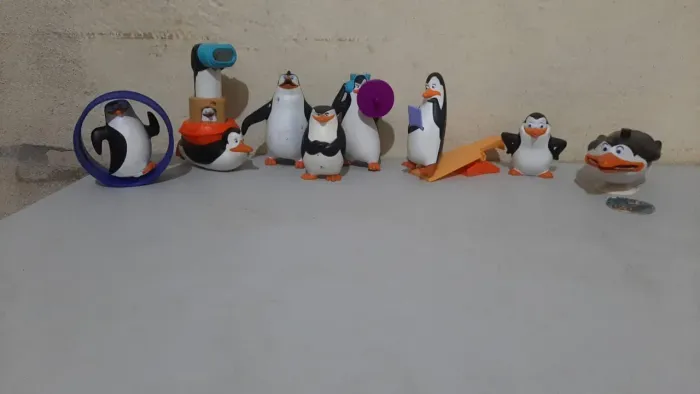 Coleção Pinguins de Madagascar - McDonalds