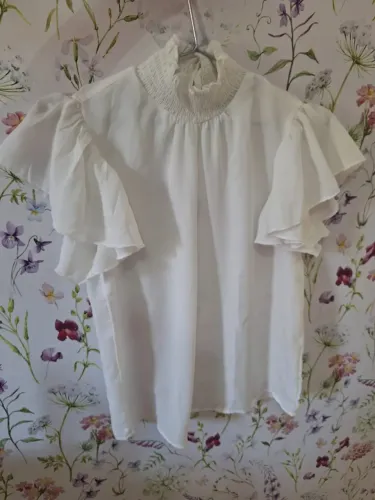 blusa branca gola alta - shein