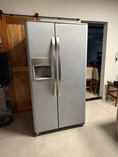 REFRIGERADOR SIDE BY SIDE ELETROLUX EXCELENTE ESTADO.