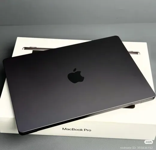 Macbook M5 Pro 24Gb/1Tb 16.2? Preto Espacial - Novo
