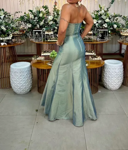 Vestido madrinha verde oliva