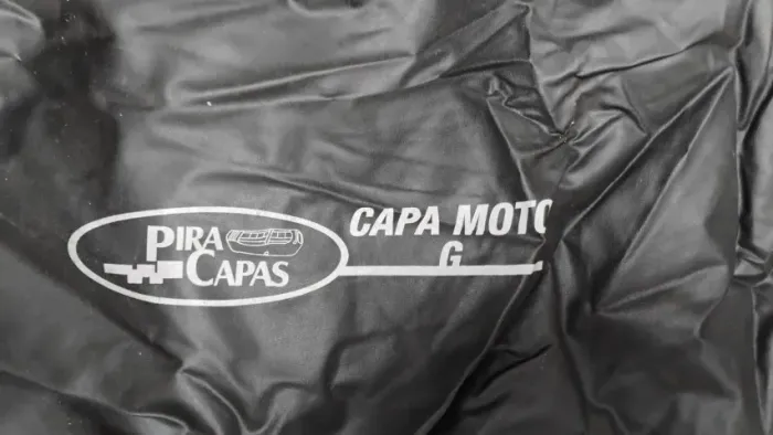 Capa de moto Piracapas tamanho G