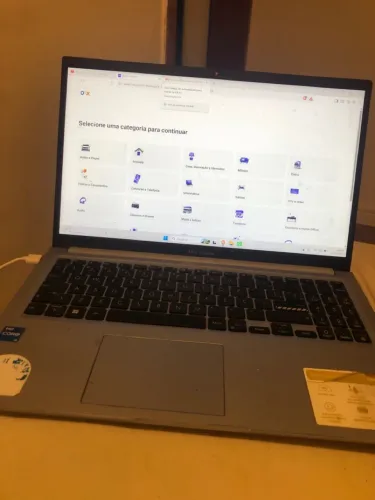 Asus Vivobook X15027 core i5 8gb