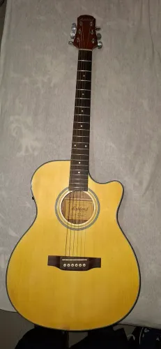 Vende-se violão Ashland boy crafter
