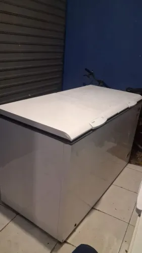 Vendo freezer Consul semi-novo 500 litros com garantia