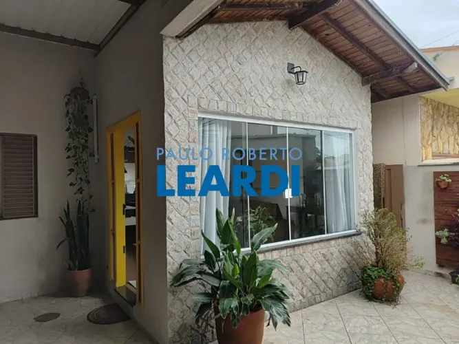 CASA SOBREPOSTA - VILA CAIO JUNQUEIRA - MG