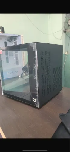 Vende-se pc novo Ryzen 3 3200g 8gb de ram Ssd 240gb Gabinete Aquário 