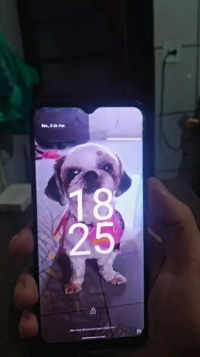 Celular moto e13 