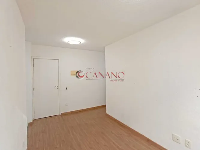 Apartamento : Padrão 2 qtos, vaga / Residencial / Piedade
