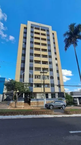 Apartamento à Venda no Edifício Liverpool, no Bairro Centro em Marilia / SP.