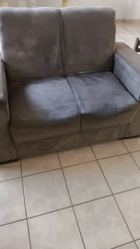 Sofá dois lugares usado