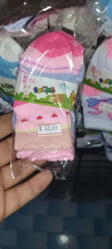 MEIA INFANTIL E ADULTO SOQUETE
