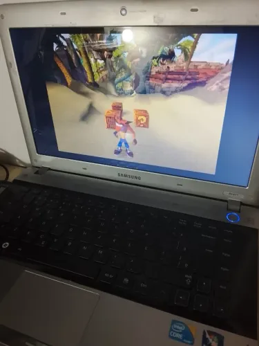 Not Samsung r411, i3 pri geração, SSD 120 gigas, 8 gigas memória DDR 3