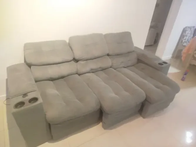 Sofá Retrátil 3 lugares