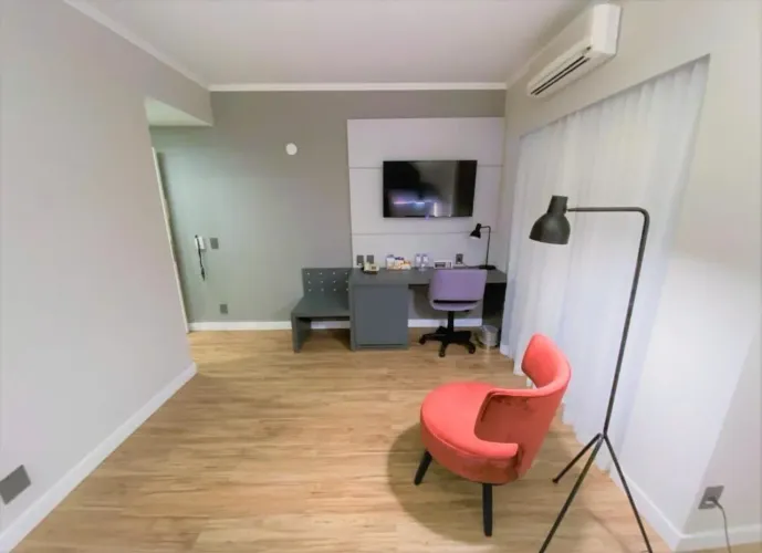 Flat à Venda no Itaim Bibi | 1 Dormitório | 30 m² | 1 Vaga de Garagem
