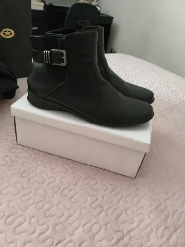 Vendo bota Lú Pinheiro 