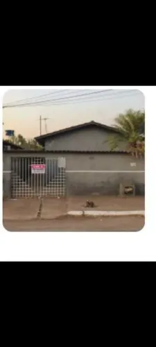 Vendo casa em Goianésia Goiás 