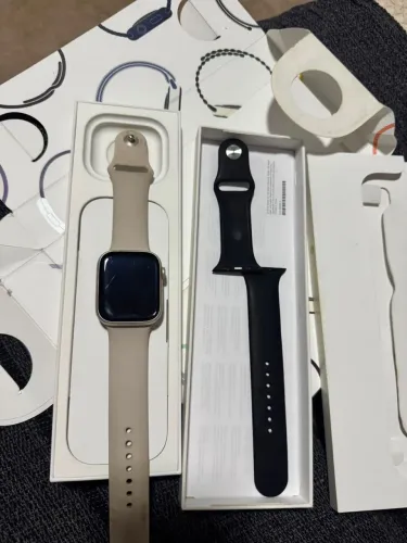 Apple Watch Series 9 45mm GPS Caixa de alumínio