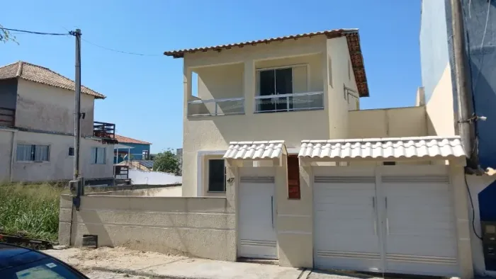 ALUGO ÓTIMA CASA DE CONDOMÍNIO EM SÃO PEDRO, 3 SUITES E VISTA PRA LAGOA