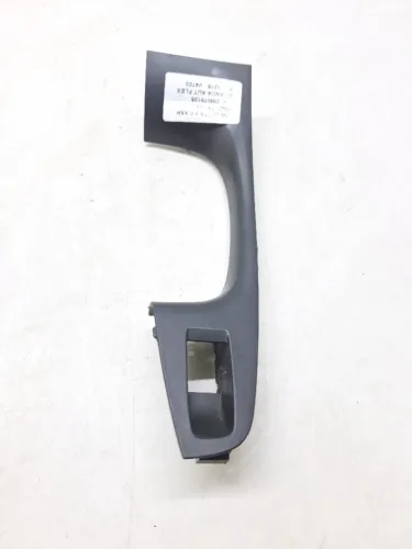 Acabamento Botão Traseiro Direito Vw Jetta 2.0 2012 2013 