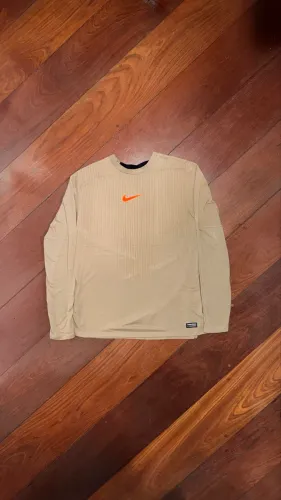 Camisa Nike Pro Manga longa 