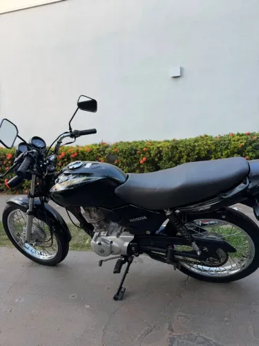 VENDE-SE TITAN KS - BEM CONSERVADA