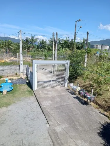 Vende se portão com motor / 3,66 largura x 2,68 altura