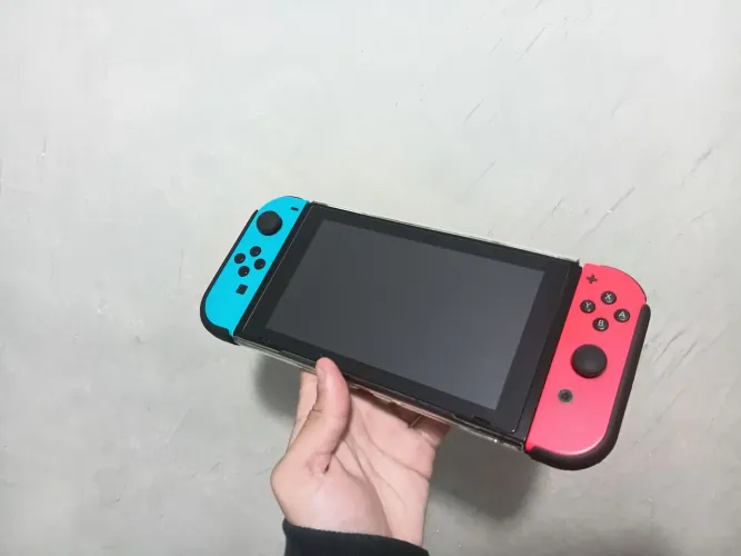 Nintendo Switch V2