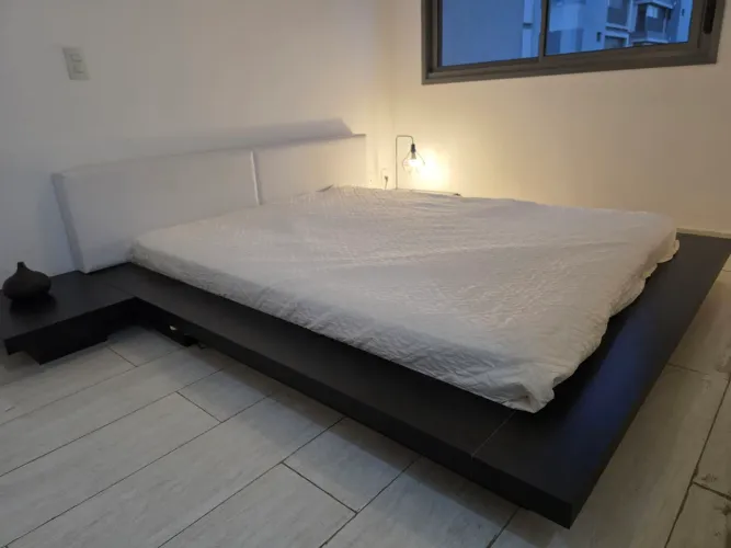 Cama Japonesa Modelo Tóquio Queen - Preta + Colchão Queen
