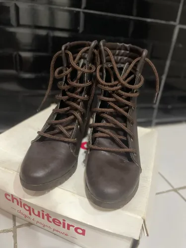 Bota Coturno- Café. Nº 37