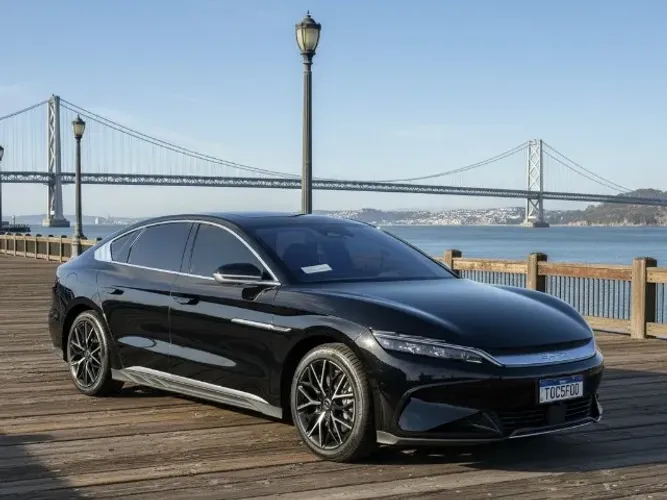 BYD Han EV (elétrico) 2024