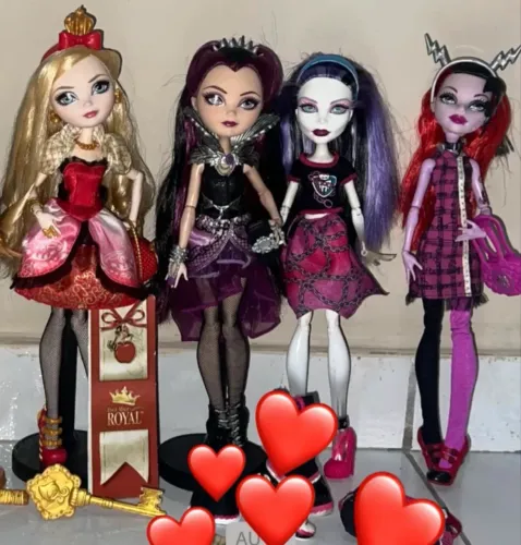 Lote Every after High + monster High