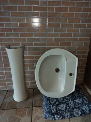 Vendo pia 150 reais. Retirar no jardim Real.