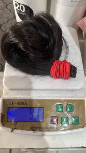 Vendo mega Hair 60 centímetros 200 gramas liso