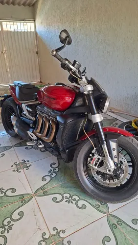 Triumph Rocket 3r 2500cc
