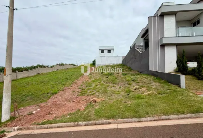 Terreno em Condomínio à venda, Soleil - Piracicaba/SP