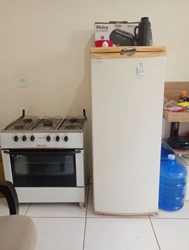 Geladeira e fogão 500 reais