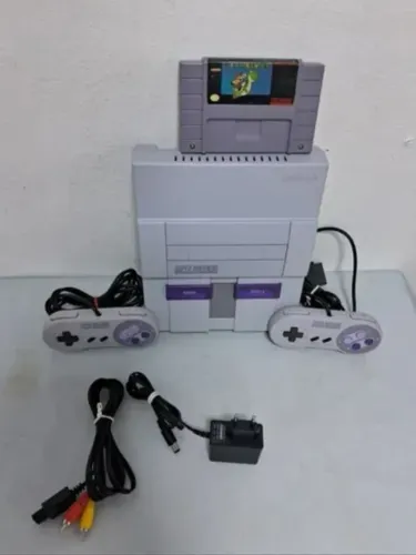 Super Nintendo Entertainment System (SNES)