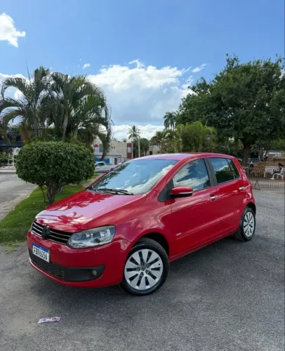 Volkswagen Fox 1.0 MI Total Flex 8V 5P 2013